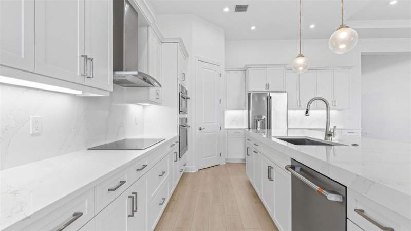 3 bedroom Single Family Residence at 12625 SW Lunata Way, Verano South Pud 1 - Pod, Port St. Lucie — photo 5