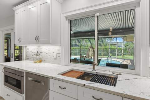 3098 SE Bur Street, Port St. Lucie FL - photo 15 of 69