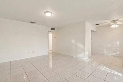 86 Sheffield D, West Palm Beach FL - photo 17 of 77