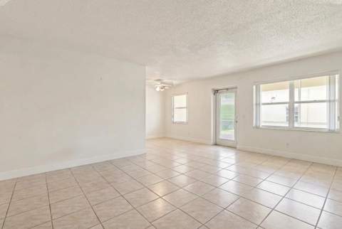 86 Sheffield D, West Palm Beach FL - photo 20 of 77