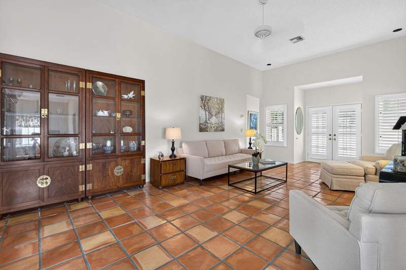 2 bedroom Single Family Residence at 5361 SE Merion Way, Ironwood, Stuart — photo 2