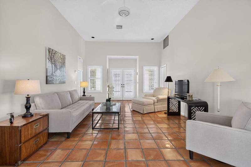 2 bedroom Single Family Residence at 5361 SE Merion Way, Ironwood, Stuart — photo 3