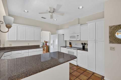 5361 SE Merion Way, Stuart FL - photo 11 of 44