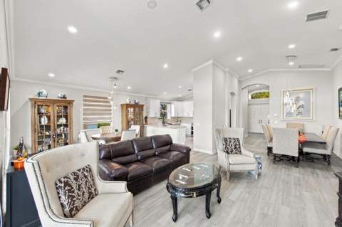 8189 Parini Way, Lake Worth FL - photo 9 of 53