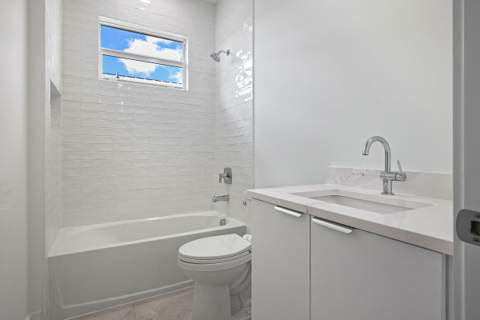 4606 Hibiscus Avenue, West Palm Beach FL - photo 21 of 29
