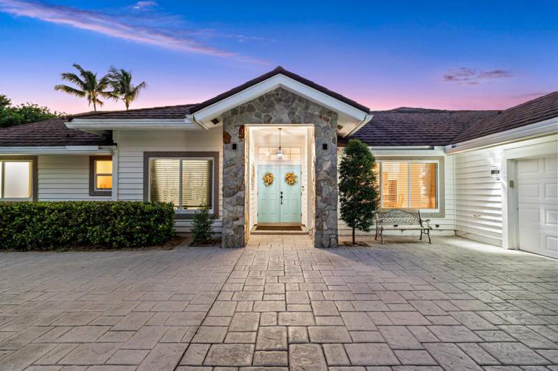 5 bedroom Single Family Residence at 18274 SE Ridgeview Drive #, River Ridge, Jupiter — photo 4