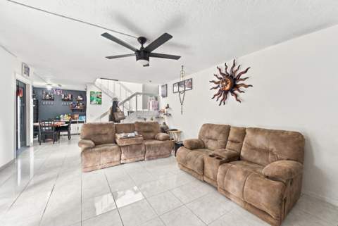 2483 Waterside Drive, Lake Worth FL - photo 12 of 30