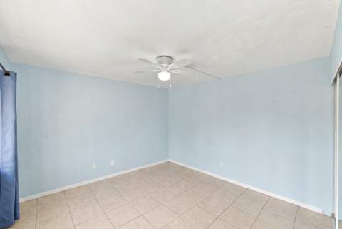 2483 Waterside Drive, Lake Worth FL - photo 23 of 30