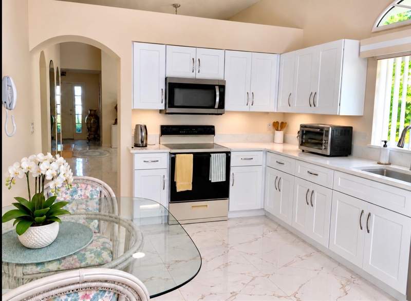 3 bedroom Single Family Residence at 37 Dorchester Circle, Barclay Club At PGA Natl, Palm Beach Gardens — photo 4