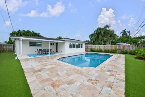 341 NE 45th Street, Oakland Park FL - photo 13 of 36