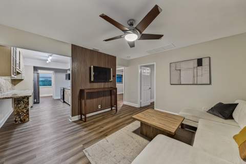 341 NE 45th Street, Oakland Park FL - photo 6 of 36