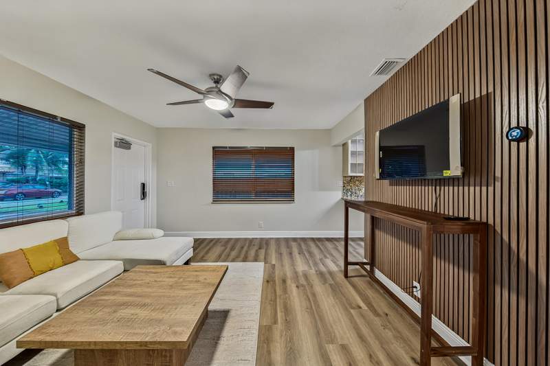 3 bedroom Single Family Residence at 341 NE 45th Street, North Andrews Gardens 2nd Add, Oakland Park — photo 5
