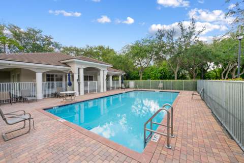 6435 Bella Circle #201, Boynton Beach FL - photo 22 of 27