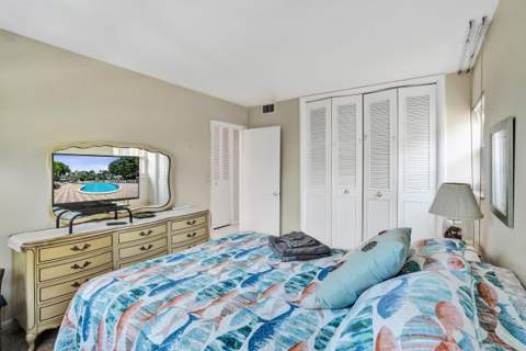 1481 S Ocean Boulevard #339D, Lauderdale-By-The-Sea FL - photo 19 of 38