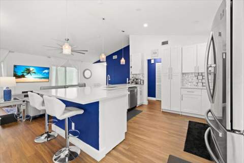 4485 Brook Drive, West Palm Beach FL - photo 11 of 41
