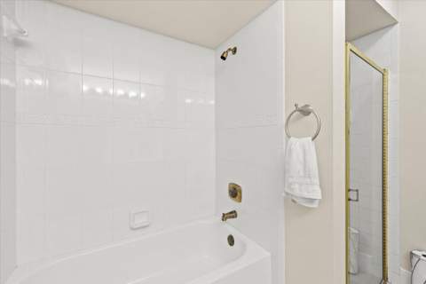 4485 Brook Drive, West Palm Beach FL - photo 24 of 41