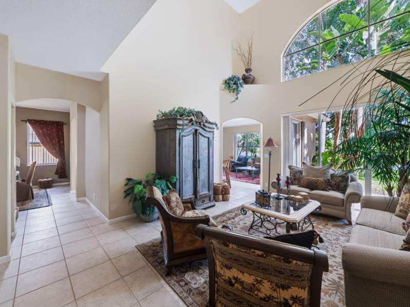 5 bedroom Single Family Residence at 6308 Shadow Tree Lane, Winston Trails Par 17, Lake Worth — photo 5