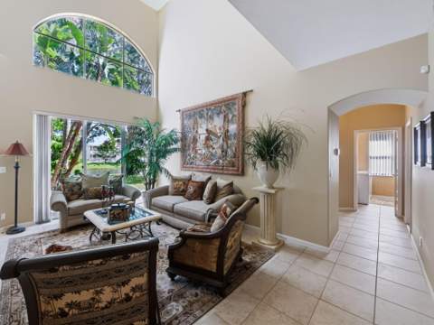 6308 Shadow Tree Lane, Lake Worth FL - photo 6 of 48