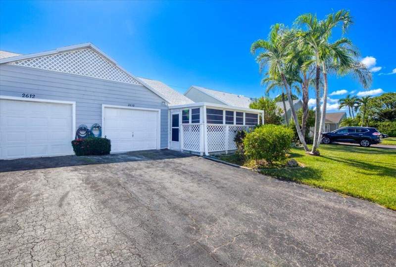 2 bedroom Villa at 2610 SE Tropical E Circle, Tropical East, Port St. Lucie — photo 4