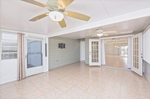 2610 SE Tropical E Circle, Port St. Lucie FL - photo 17 of 44