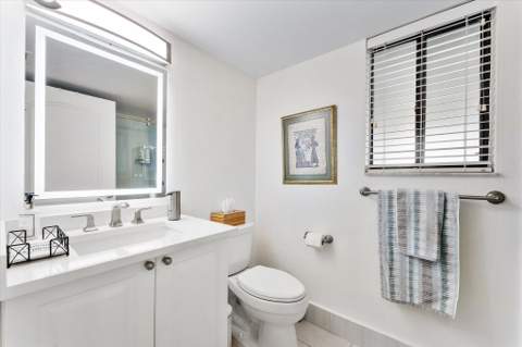 2240 N Cypress Bend Drive #704, Pompano Beach FL - photo 16 of 37