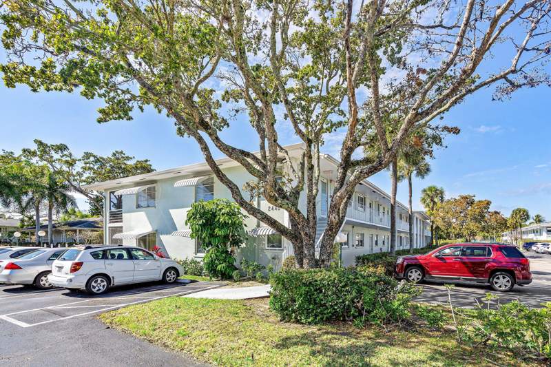 2 bedroom Condominium at 2440 SW 22nd Avenue #703, Sabal Pine Condo, Delray Beach — photo 2