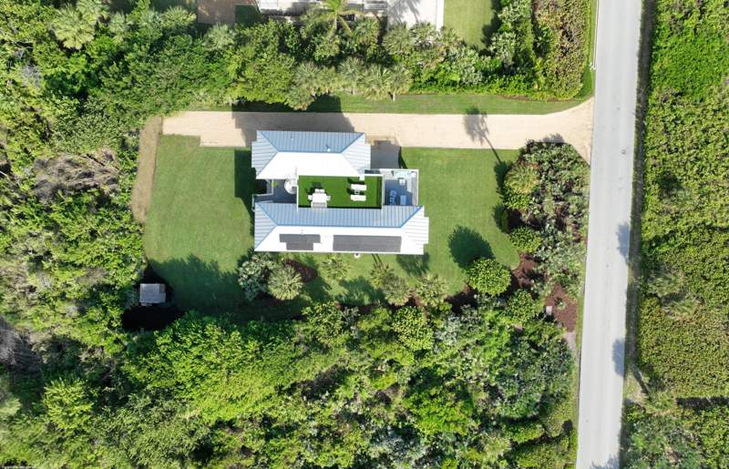 3 bedroom Single Family Residence at 116 N Beach Road, Jupiter Island, Jupiter Island — photo 4