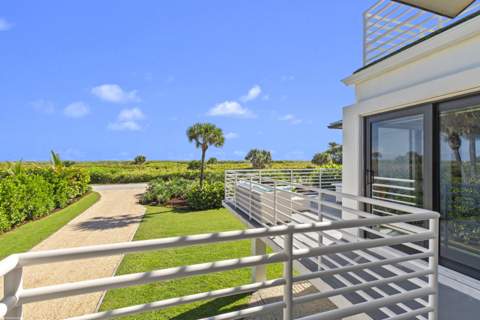 116 N Beach Road, Jupiter Island FL - photo 11 of 42