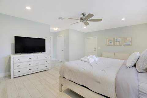 425 Marlin Road, North Palm Beach FL - photo 9 of 51
