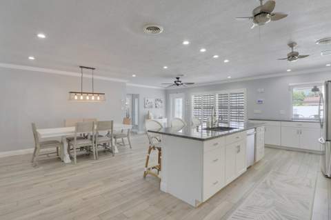 425 Marlin Road, North Palm Beach FL - photo 24 of 51