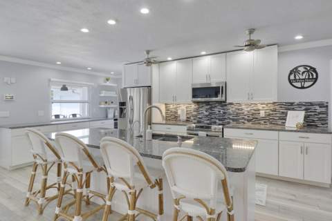 425 Marlin Road, North Palm Beach FL - photo 20 of 51