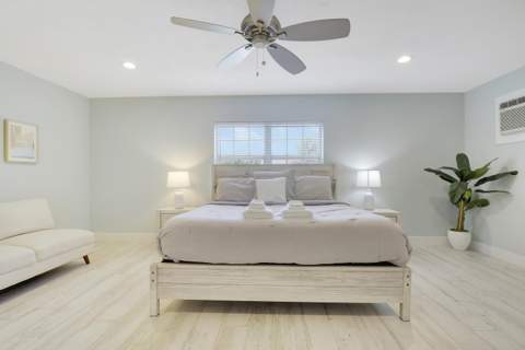 425 Marlin Road, North Palm Beach FL - photo 8 of 51