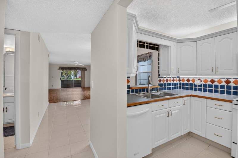 2 bedroom Condominium at 2935 SW 22nd Avenue #108, Sabal Pine East Condo, Delray Beach — photo 4