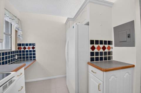 2935 SW 22nd Avenue #108, Delray Beach FL - photo 16 of 35