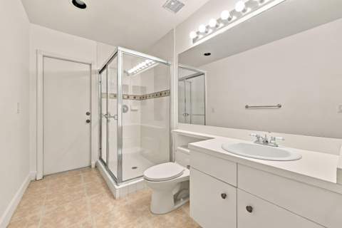 10671 St Thomas Drive, Boca Raton FL - photo 20 of 88