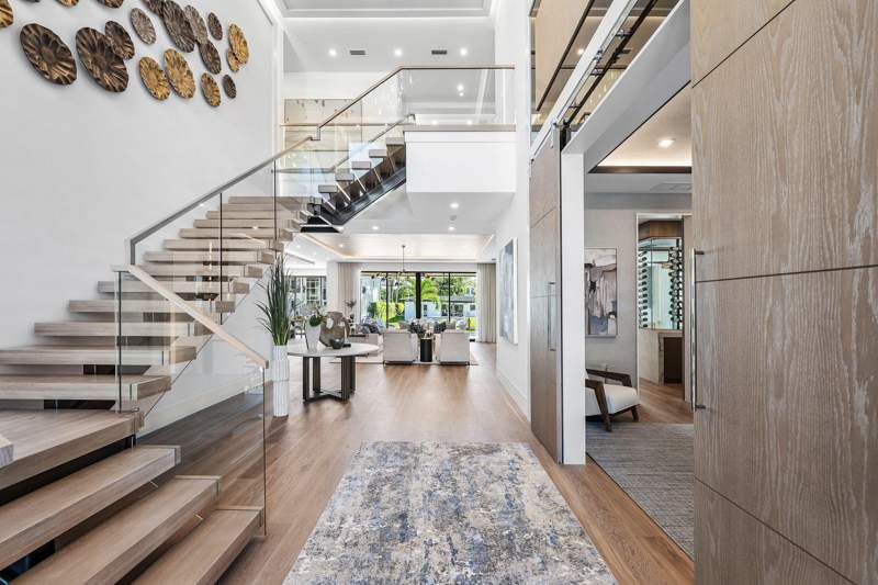 5 bedroom Single Family Residence at 590 Phillips Drive, Golden Harbour Sec 2, Boca Raton — photo 4