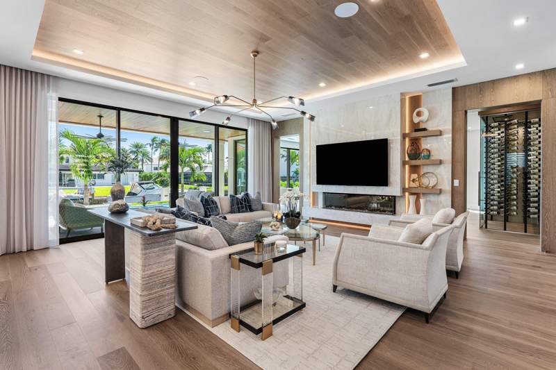 5 bedroom Single Family Residence at 590 Phillips Drive, Golden Harbour Sec 2, Boca Raton — photo 5