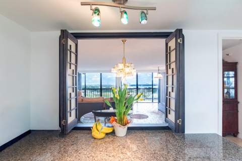 2480 Presidential Way #1103, West Palm Beach FL - photo 19 of 40