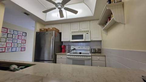 5811 NE Gulfstream Way #4006, Hutchinson Island FL - photo 8 of 21