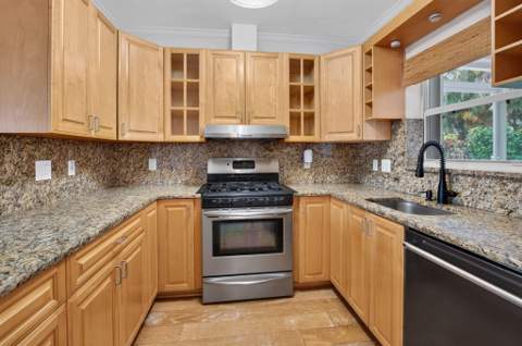 112 Highland Lane, Delray Beach FL - photo 16 of 67