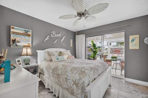 1200 Colonnades Drive #207, Fort Pierce FL - photo 10 of 22