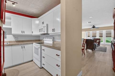 1120 Boxwood Drive, Delray Beach FL - photo 16 of 55