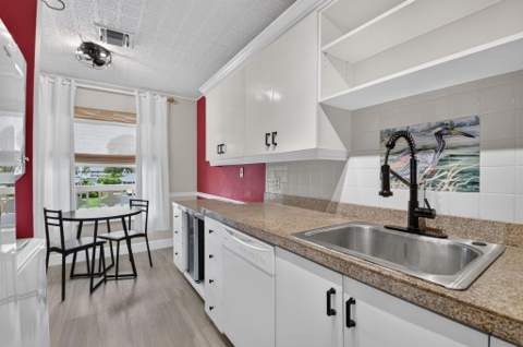 1120 Boxwood Drive, Delray Beach FL - photo 10 of 55