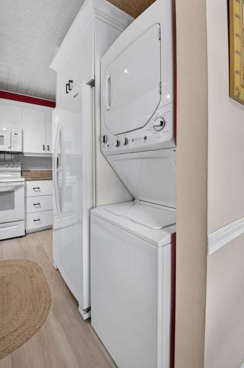 1120 Boxwood Drive, Delray Beach FL - photo 13 of 55