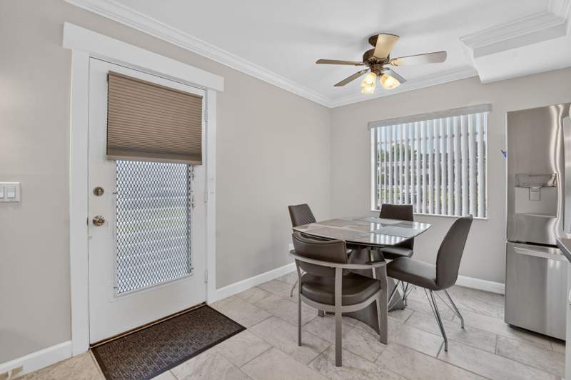 2 bedroom Condominium at 385 Burgundy I, Kings Point, Delray Beach — photo 5