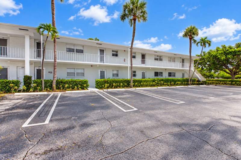 2 bedroom Condominium at 2700 SW 22nd Avenue #1406, Sabal Pine Condo, Delray Beach — photo 2
