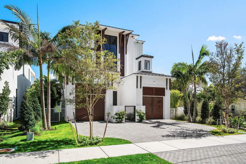 5 bedroom Single Family Residence at 807 NE 9th Avenue, Frey Sophia Add To Delray, Delray Beach — photo 2