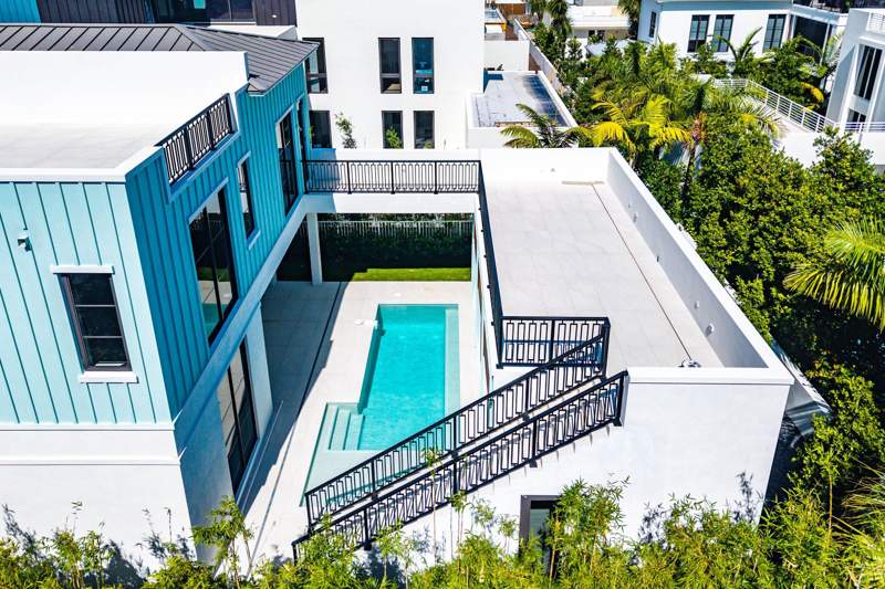 5 bedroom Single Family Residence at 807 NE 9th Avenue, Frey Sophia Add To Delray, Delray Beach — photo 4
