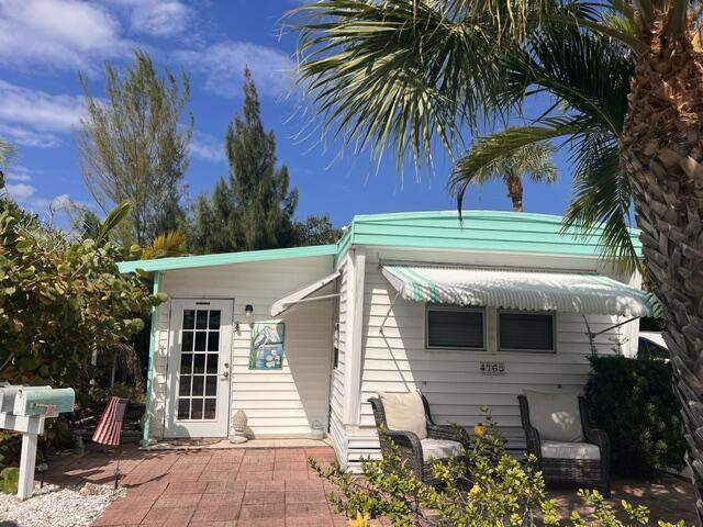 1 bedroom Manufactured Home at 4768 NE Blue Heron Lane, Blue Heron Mobile Home Park Co-Op, Jensen Beach — photo 3