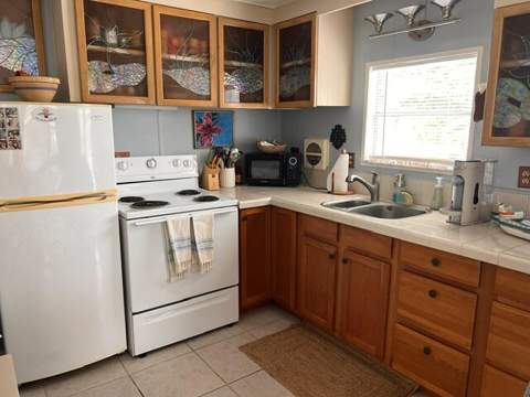 4768 NE Blue Heron Lane, Jensen Beach FL - photo 12 of 28